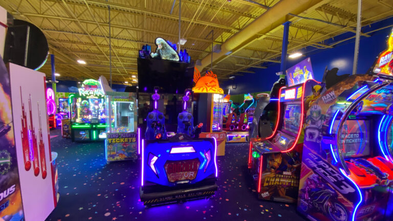 Family Time Dine and Play Auburn Arcade 768x432