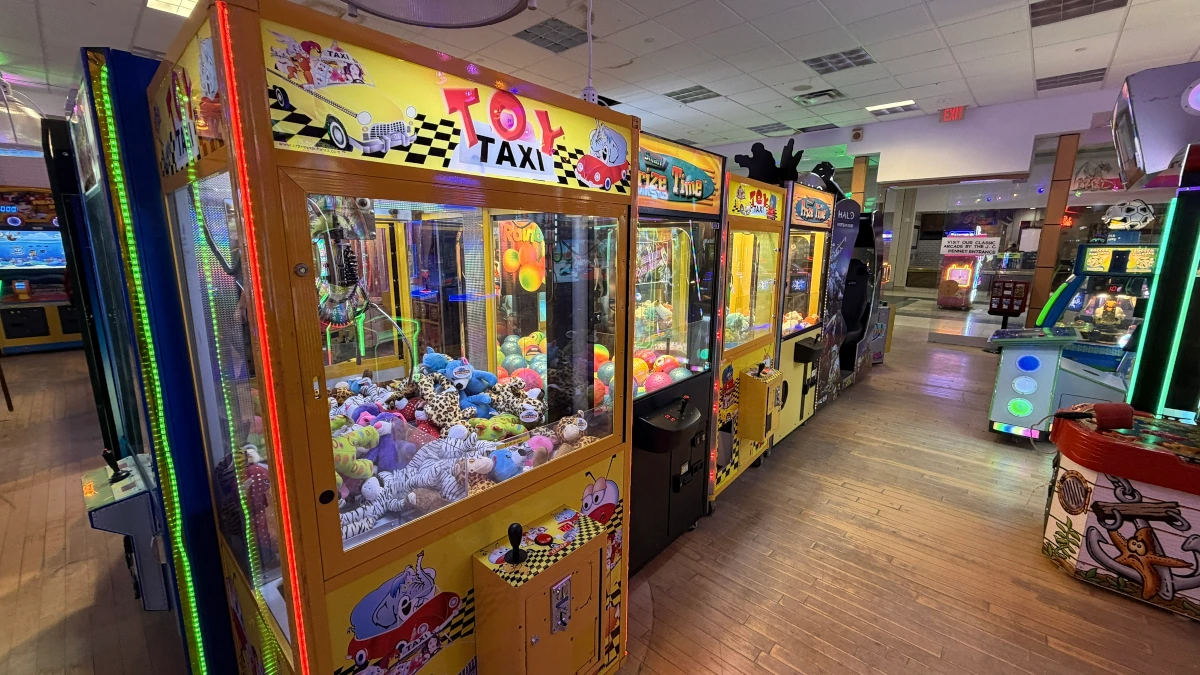 Arcade Bangor Maine Games1